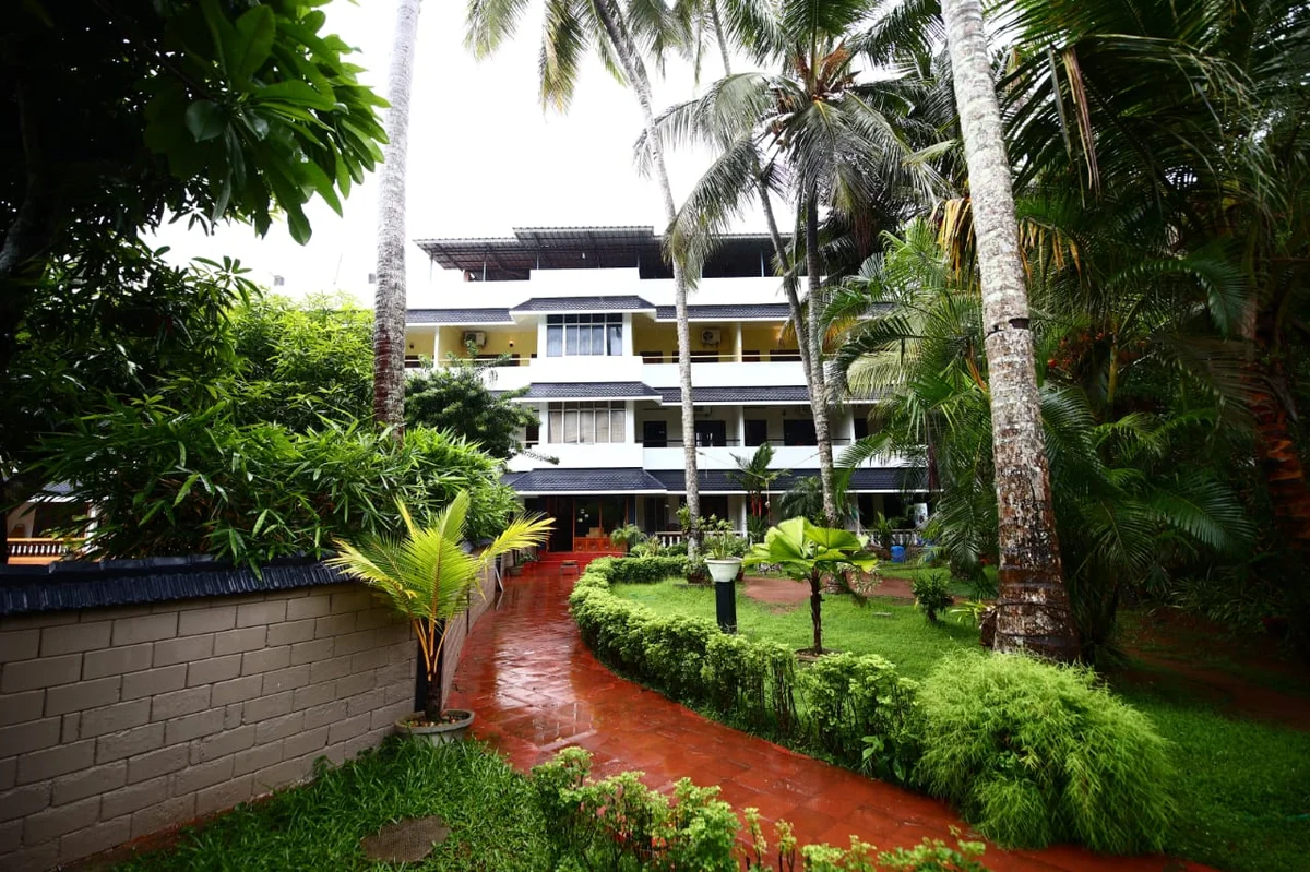 Golden Sands Beach resort — photo 20