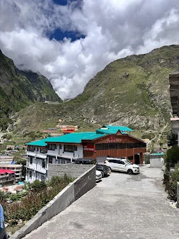 HOTEL RIVER VIEW BADRINATH — photo 2