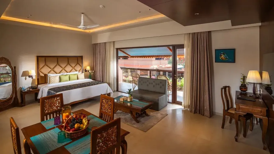Lounge Suite