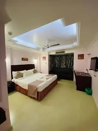 Hotel SPS Kingsway — photo 10