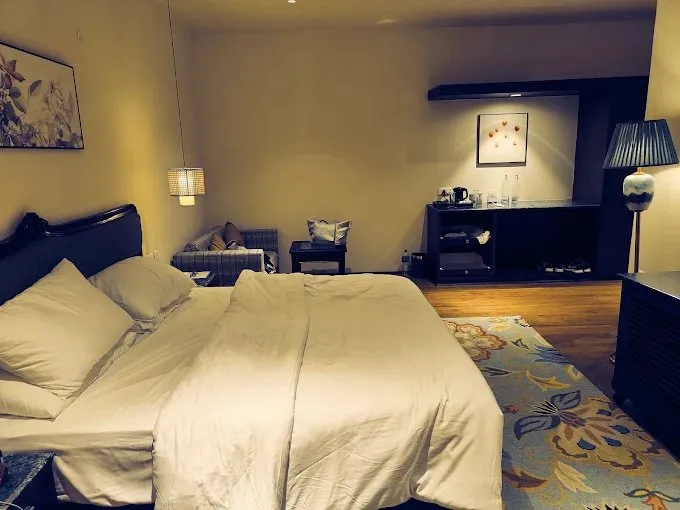 Luxury Suite Room With Balcony