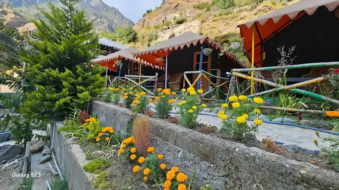 Kovid Camps Kasol Riverside — photo 3
