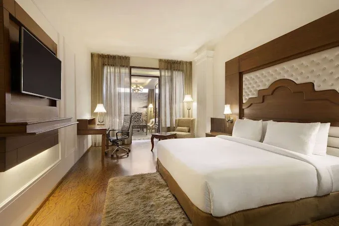 Luxury Room