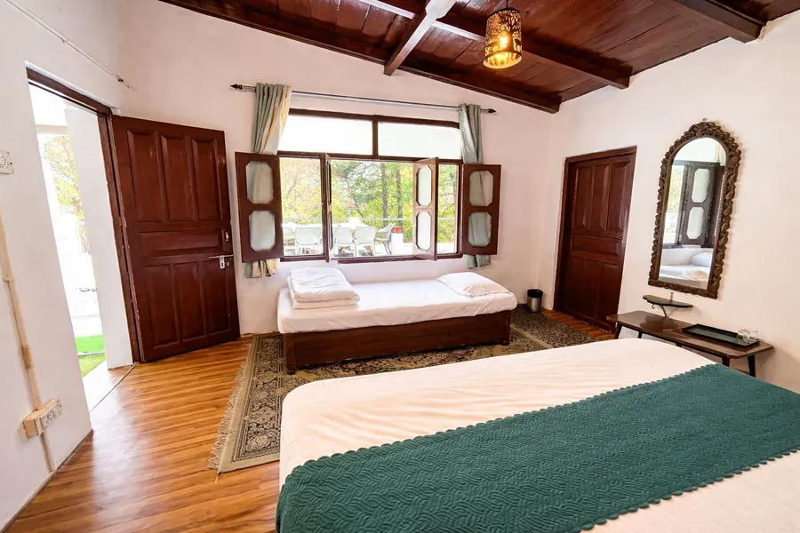 Attic Balcony ( First Floor ) 