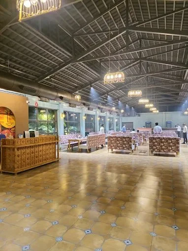 NIRVANA RESORT & RESTAURANT  kevadia — photo 5