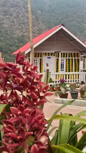 Brokpa Estate — photo 1