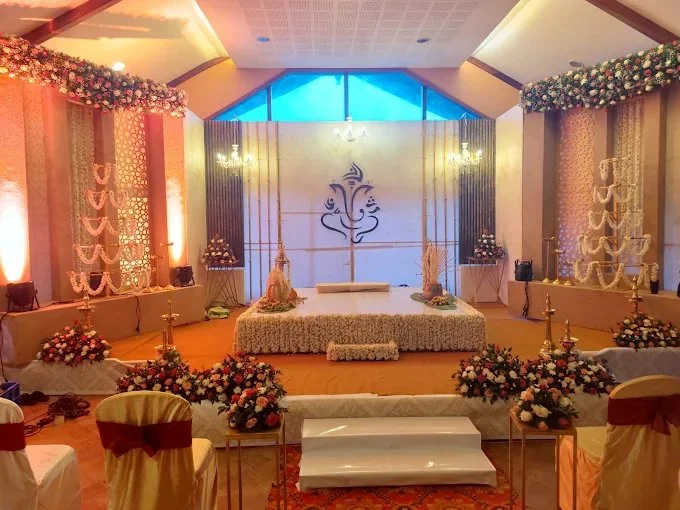 UDAY SUITES - THE GARDEN HOTEL — photo 5