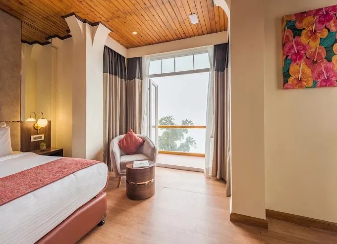 PREMIUM VIEW ROOM