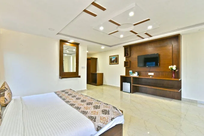 SATYAM INTERNATIONAL — photo 8