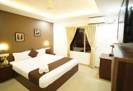 North Centre Hotel — photo 7