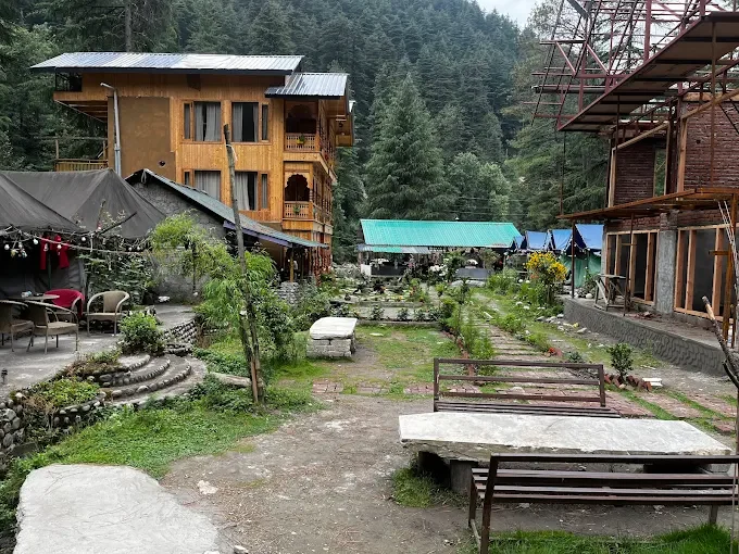 Om Himalayan Castle/camp — photo 1