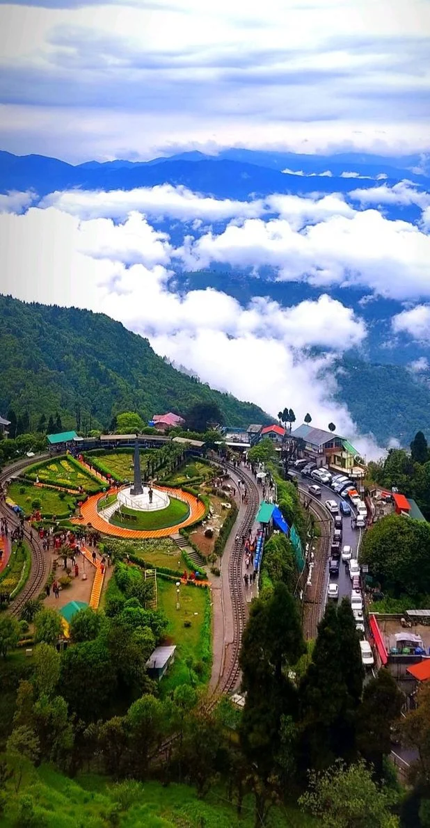 Darjeeling Delight | The Queen of Hills Escape