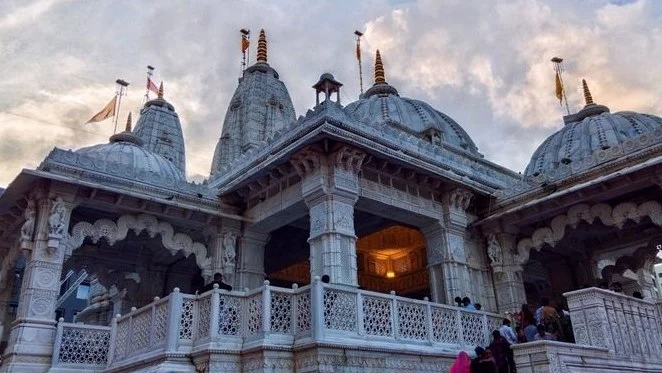 Jaipur Khatu Shyam Tour Package | Heritage & Temple Tour