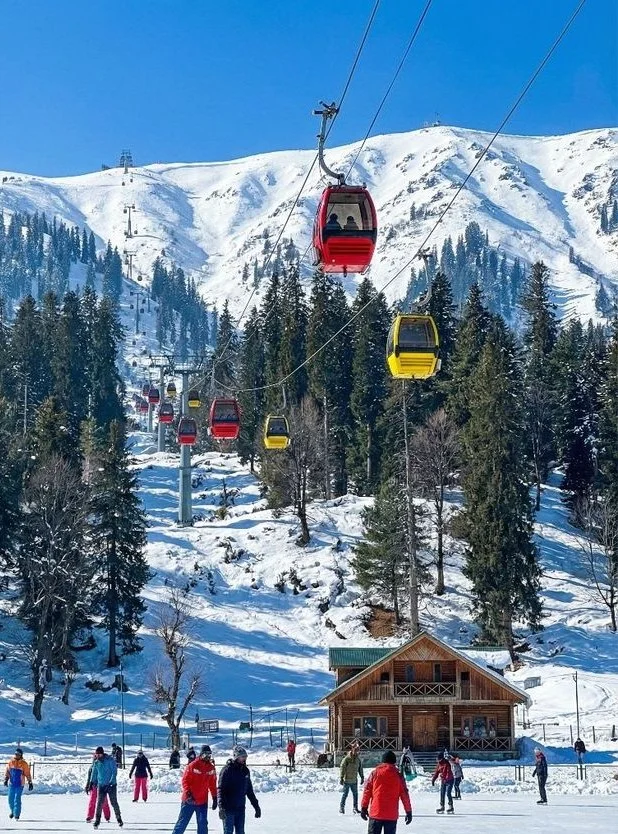 Kashmir Retreat | Srinagar, Gulmarg & Pahalgam Journey