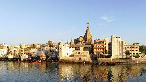 Dwarka Somnath Gir Tour Package | Temples, Porbandar & Jungle Safari